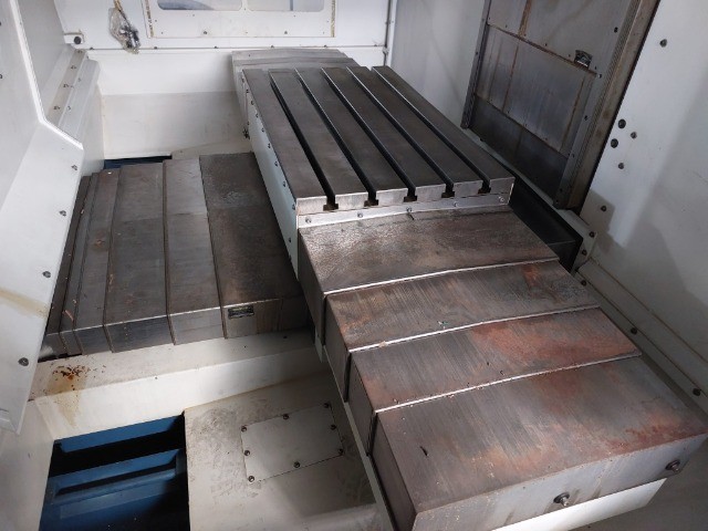 Centro de usinagem vertical Romi D-600 com 4° eixo - Foto 3