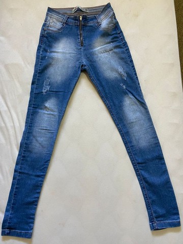 calça jeans - tamanho 40 - semi nova