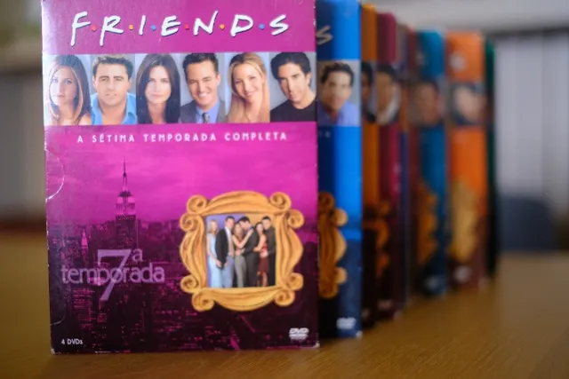 Friends tua serie  +70 anúncios na OLX Brasil