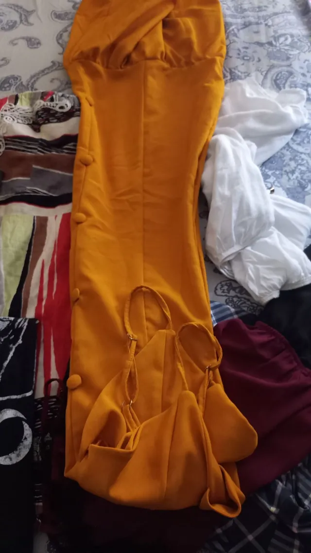 Kit de Roupas e Vestidos Longos para Bonecas e Bonecos