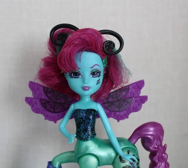 Boneca Monster High Fright-mares Caprice Whimcanter - Hobbies e