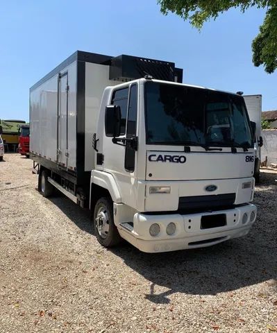 Ford Cargo 816 Baú Refrigerado   - Foto 2