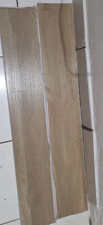 Piso Vinílico Autoadesivo Favom - Foto 5