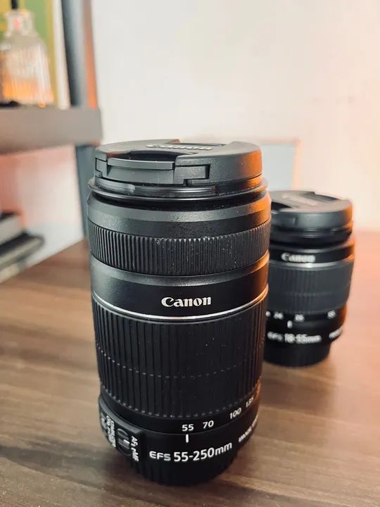 Câmera Canon T7 + kit de lentes e baterias - acompanha carregador - Foto 3