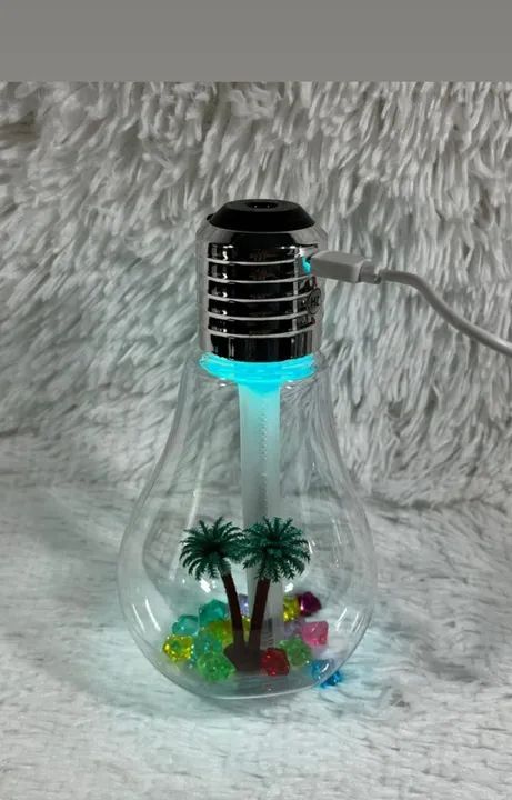 Umidificador de ar de mesa formato lâmpada 