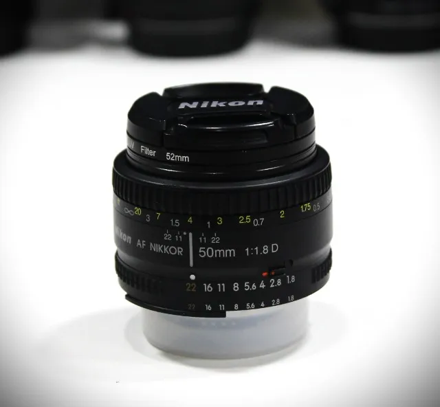 Lente Nikon AF Nikkor 50mm 1.8d Cinquentinha, muito nova, sem marcas de uso.