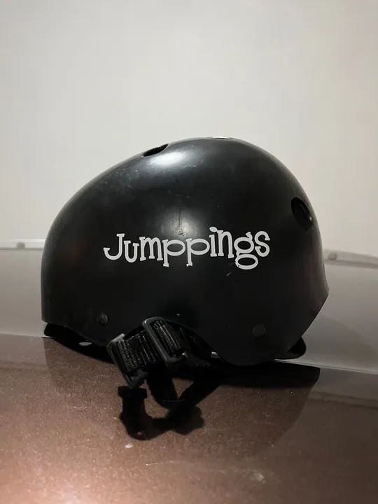 Capacete Jumppings Skate Patinete Polipropileno