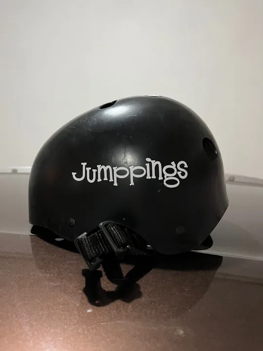 Capacete Jumppings Skate Patinete Polipropileno