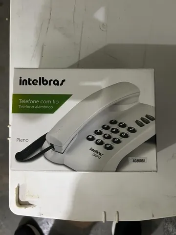 Telefone de mesa com fio. Marca: Intelbras