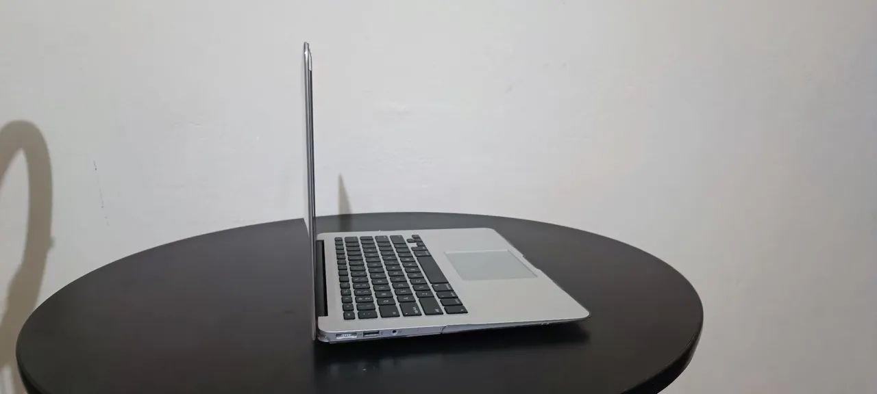 MacBook Air 2017 - Foto 2
