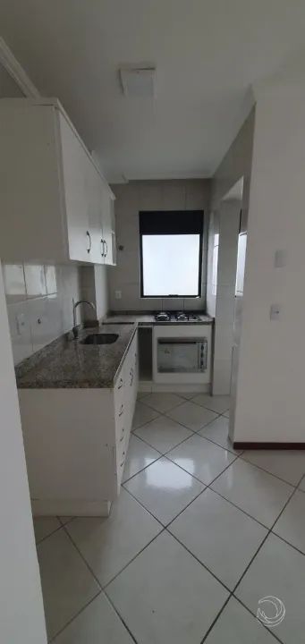 Apto de 73m² com 2 dorms na agronômica - Foto 9