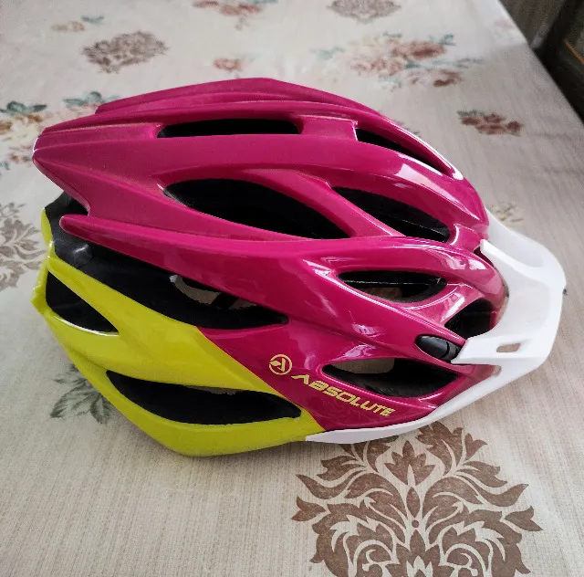 Capacete para ciclista-feminino