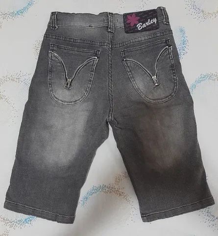 Bermuda jeans preta com elastano Barley - Foto 2
