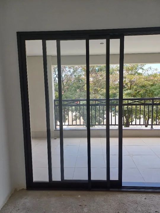 Porta 6 Folhas (ou 2 de 3 Folhas) De Correr Alumi Premium Cor Preto - Foto 3