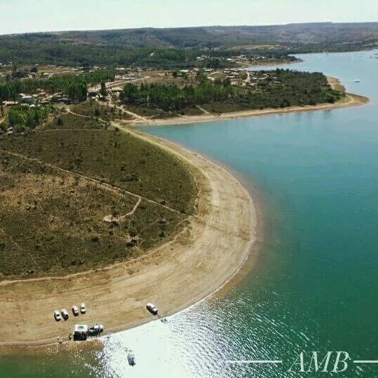 VENDO CASA CONDOMÍNIO CANARINHO LAGO CORUMBA 4 - Foto 8