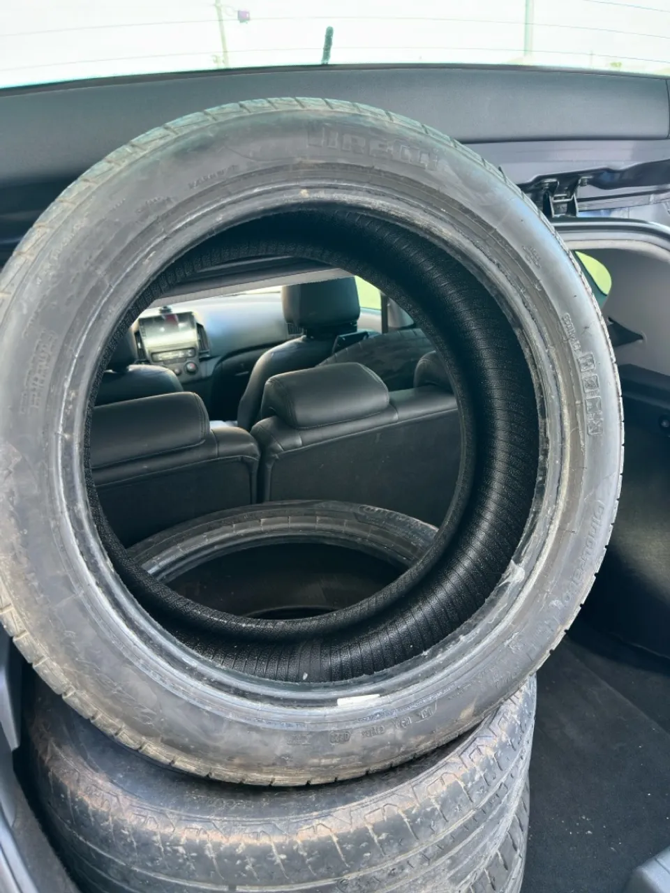 Jogo de Pneus Pirelli
