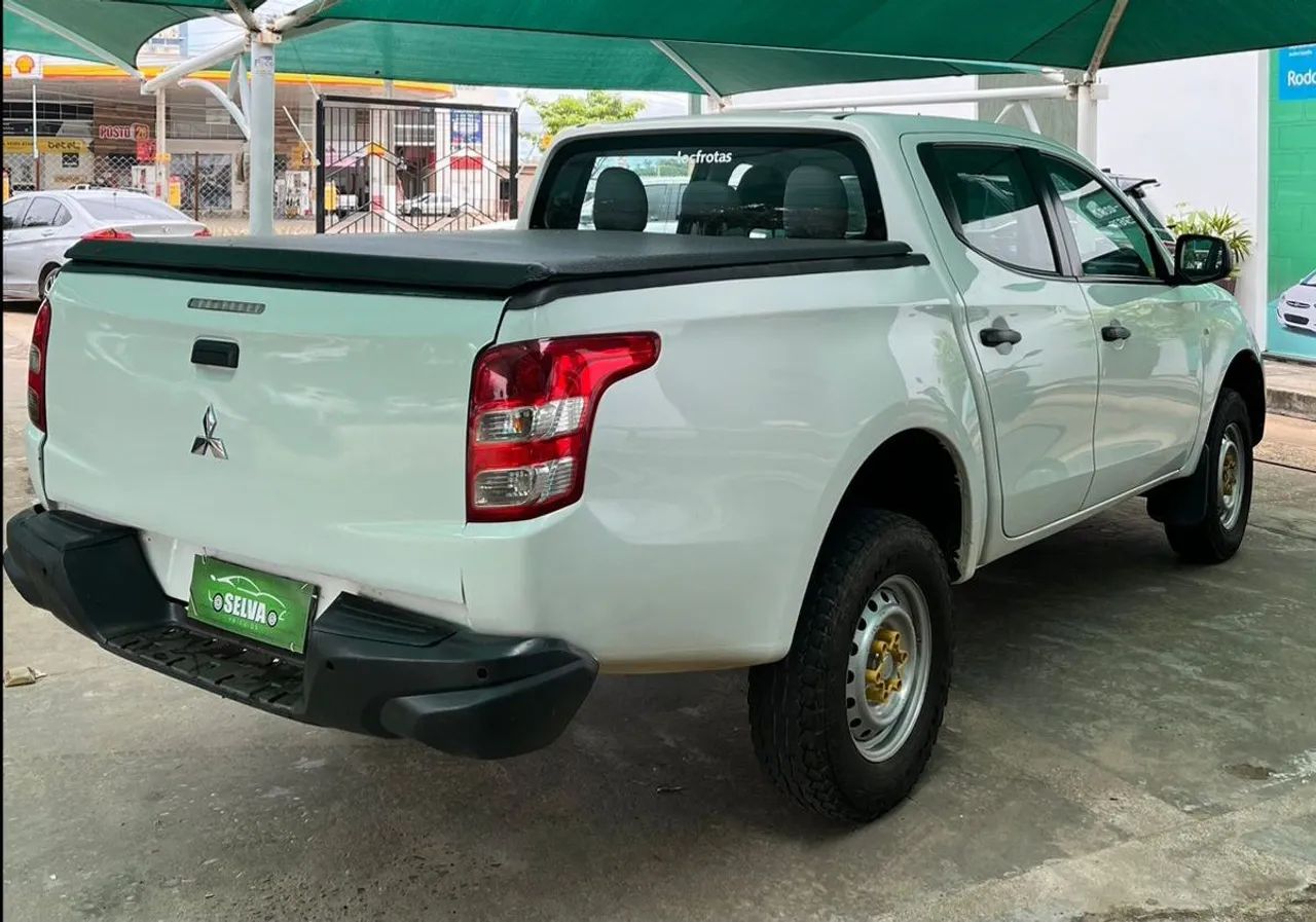 L-200 TRITON GL 4X4 - Foto 5