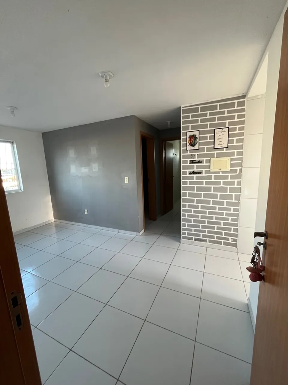Aluga- se apartamento ( valentina )