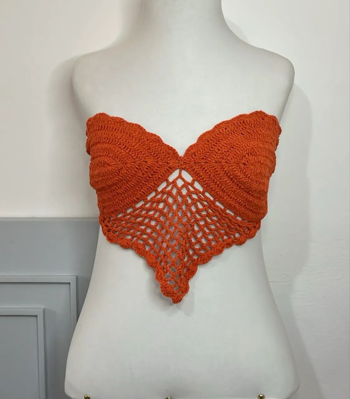 Top de crochê laranja 