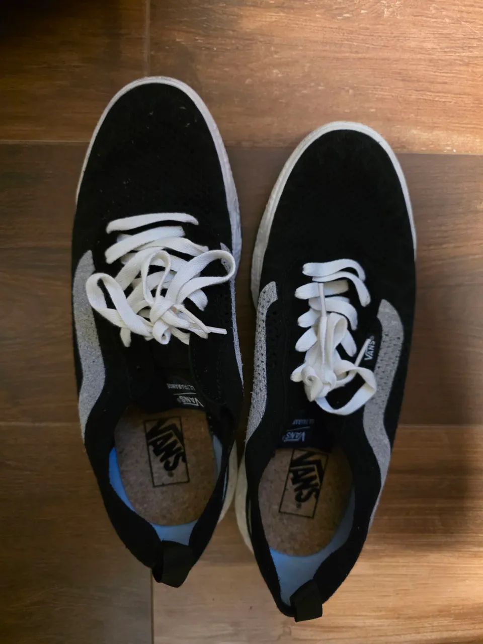 Tênis Vans Ultrarange Preto VR3