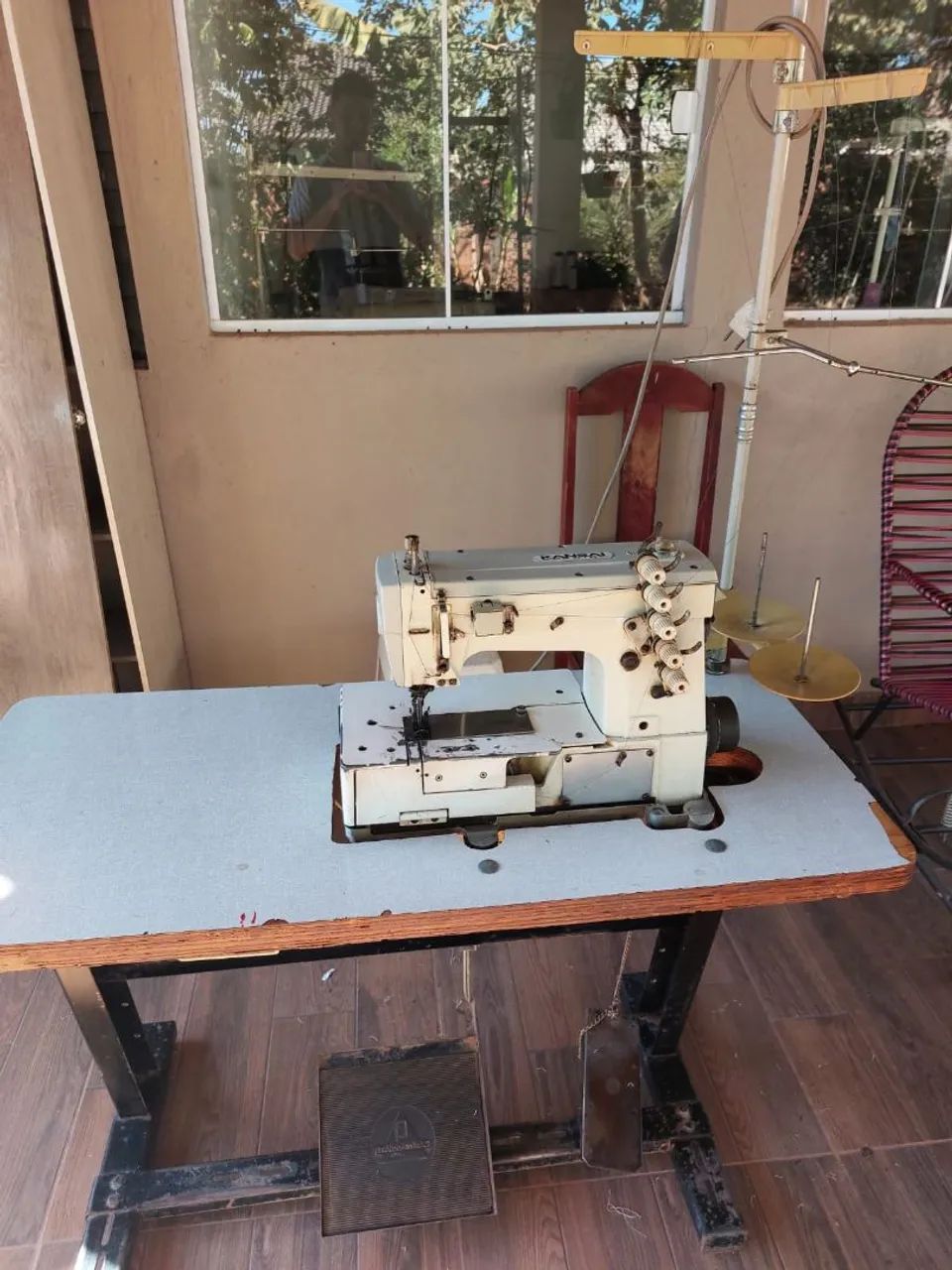 Máquina de Costura galoneira industrial  - Foto 4