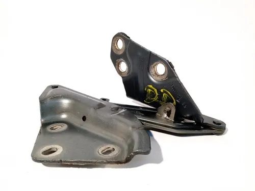 Suporte Dobradiça Direito Capô Volkswagen Touareg 2008-2010