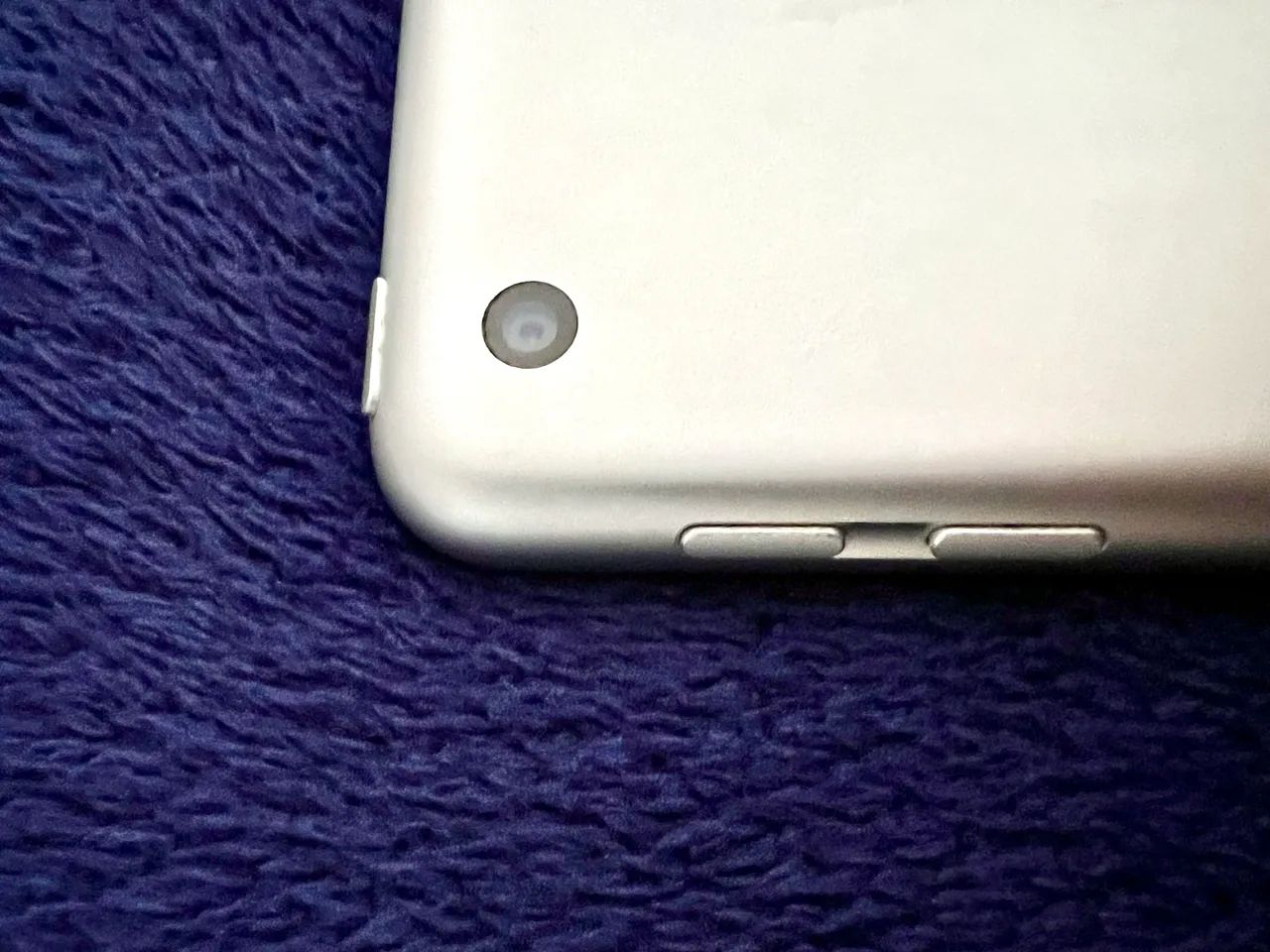 iPad Geração 6 - 128 Gb - Prata - condição ótima  - Foto 4