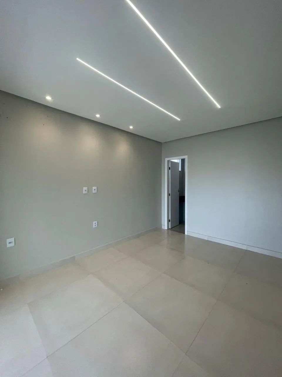 Casa Duplex, 240m², 4 Suítes, 2 vgs no Cond. Arbre  - Foto 5