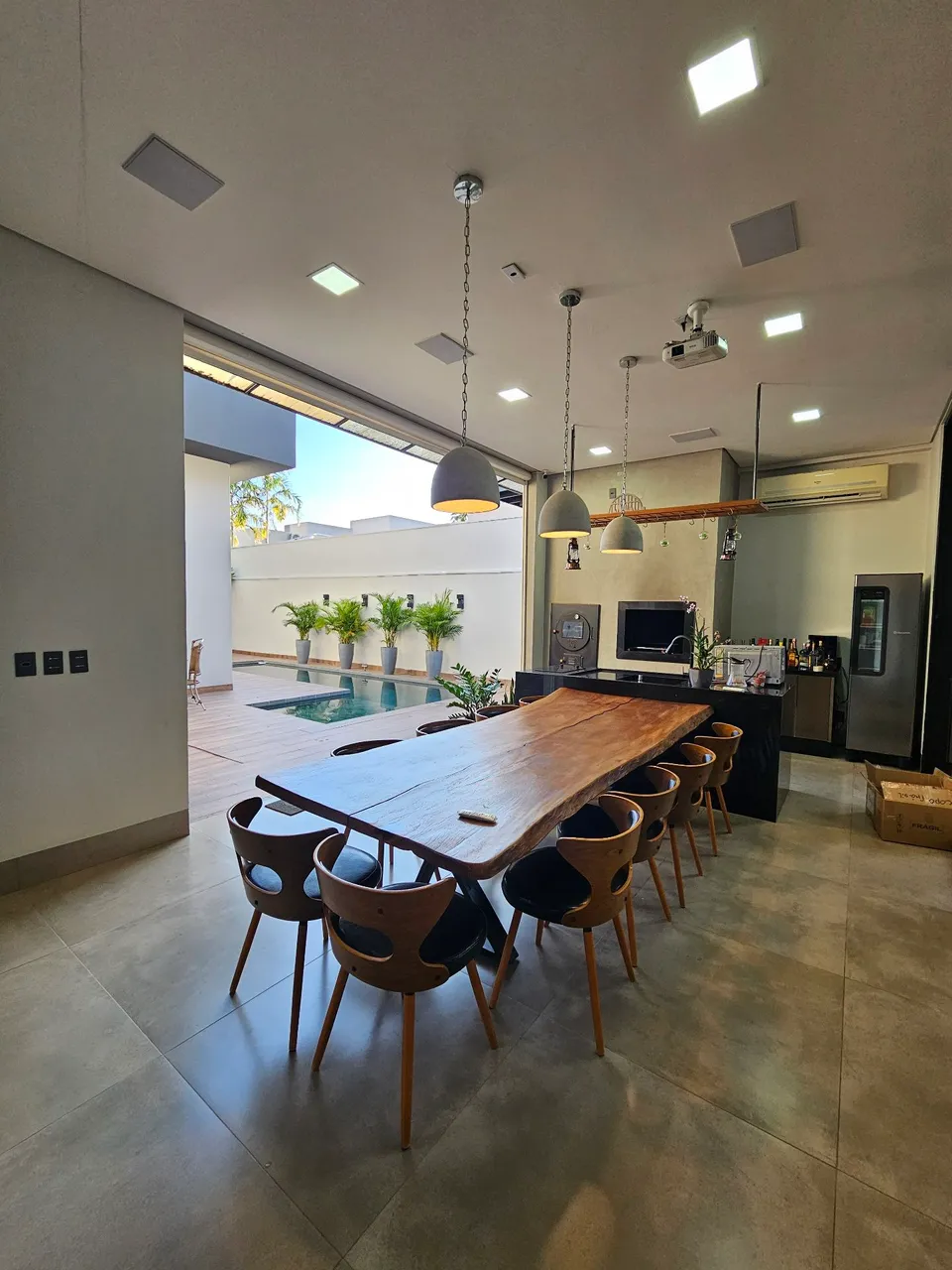Casa térrea condomínio florais dos lagos aceito apartamento