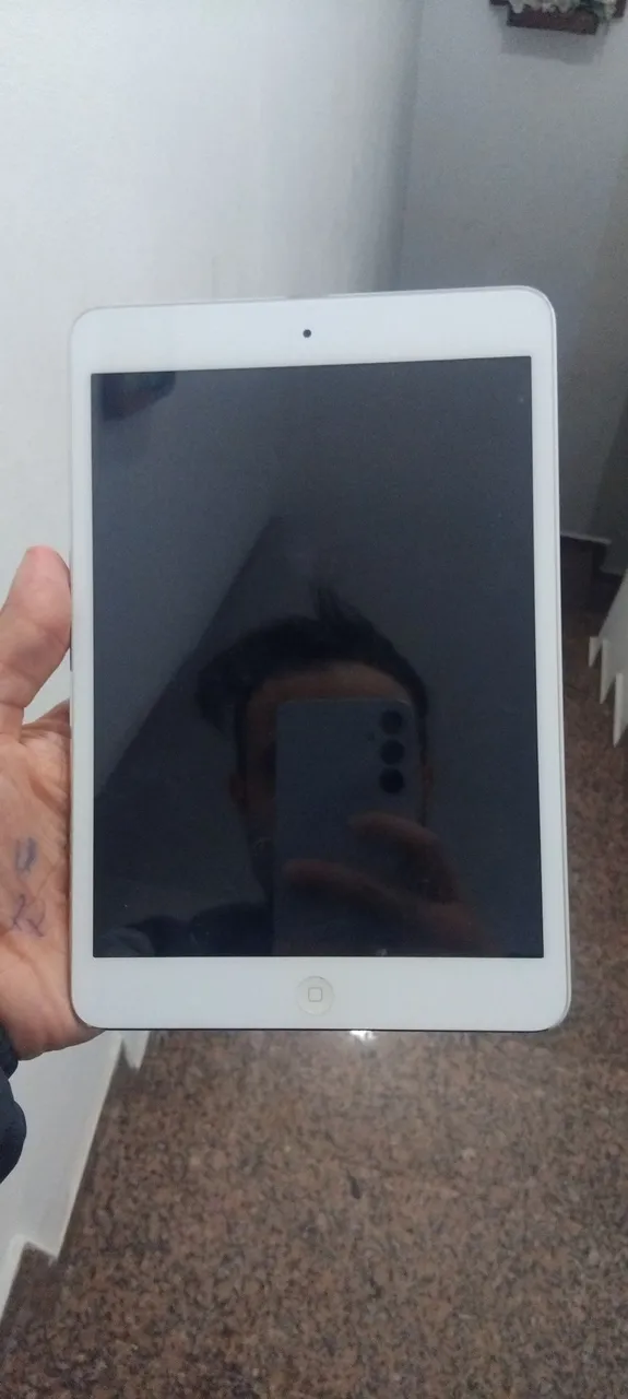 iPad mini - Apple