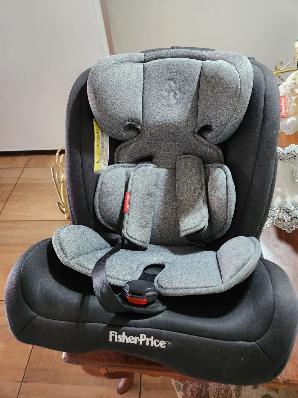 Cadeirinha de bebê p/ carro