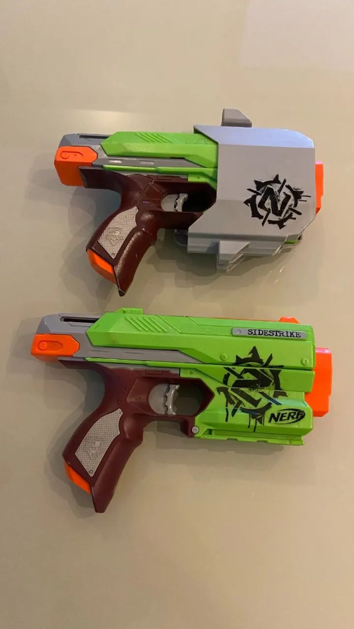 2 Lançadores Nerf  Zombie Strike - Sidestrike