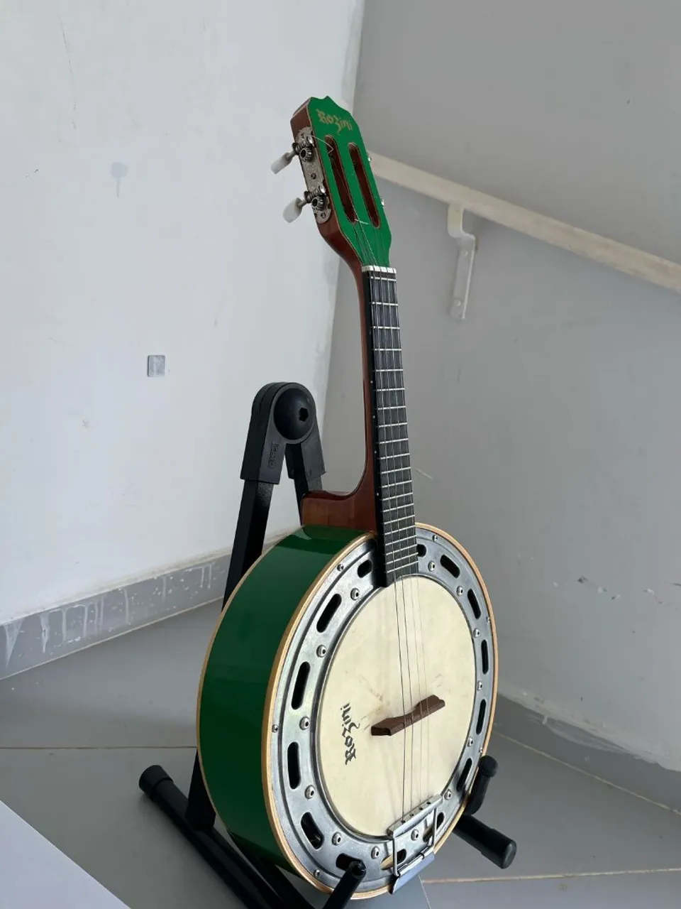 Vendo ou Troco Banjo Rozini elétrico verde lindo modelo Arlindo Cruz