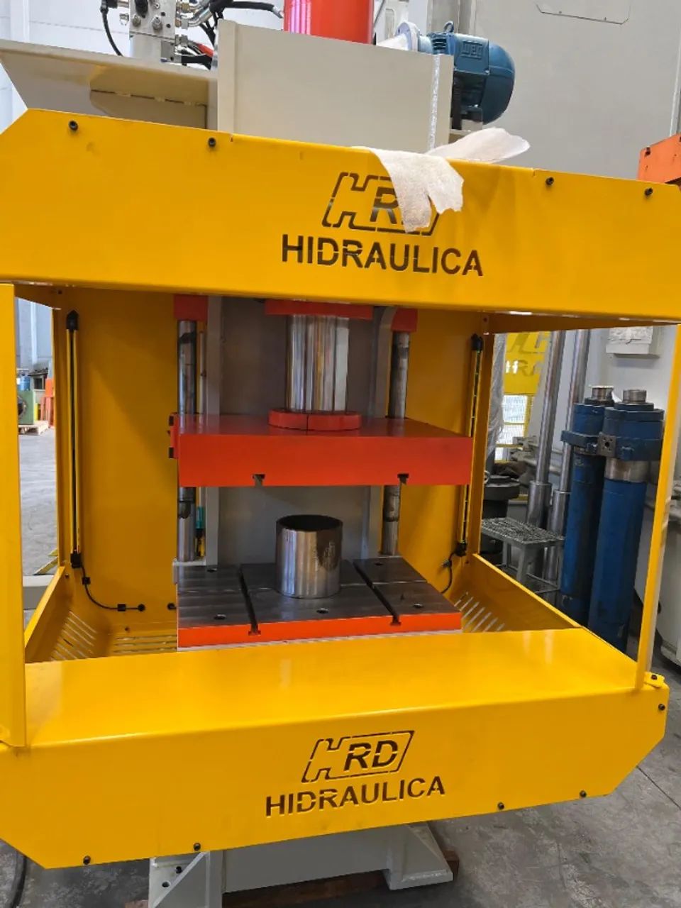 Prensa Hidráulica Duplo C 120 Ton - Foto 3