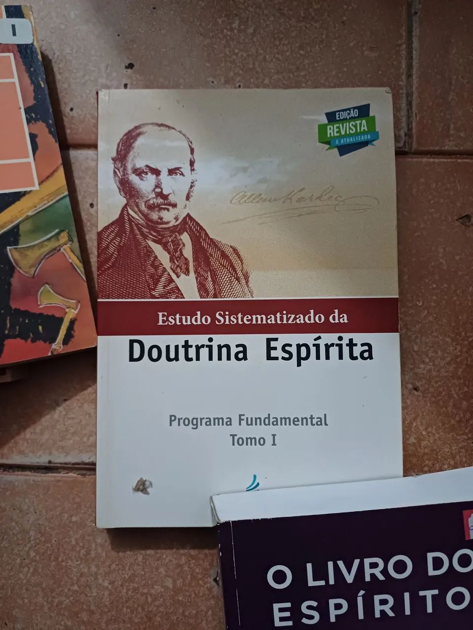 O Livro dos Espíritos - Allan Kardec - Foto 2