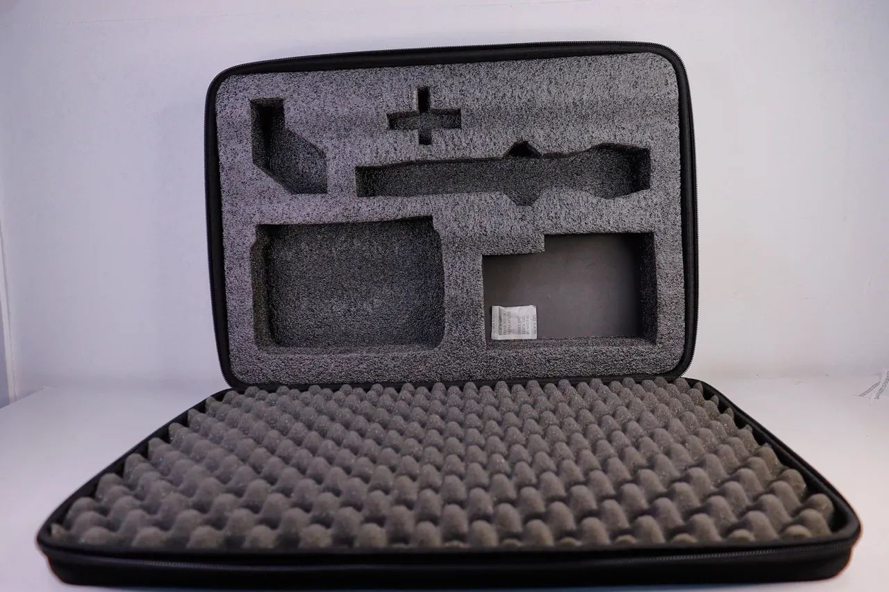 Case Rígido Shure - Microfone Sem Fio  - Foto 3
