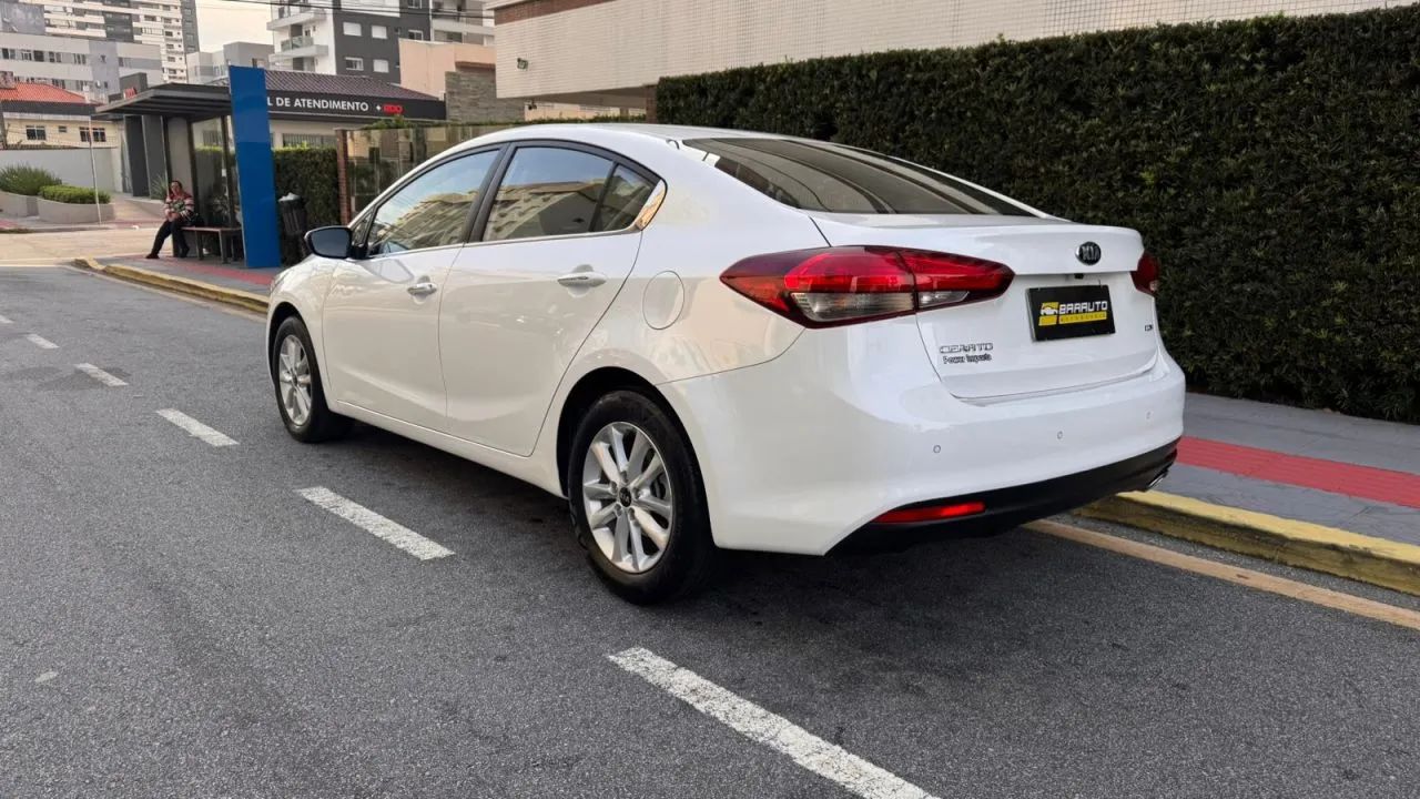 Cerato 1.6 16V  Flex  Aut. - Foto 4