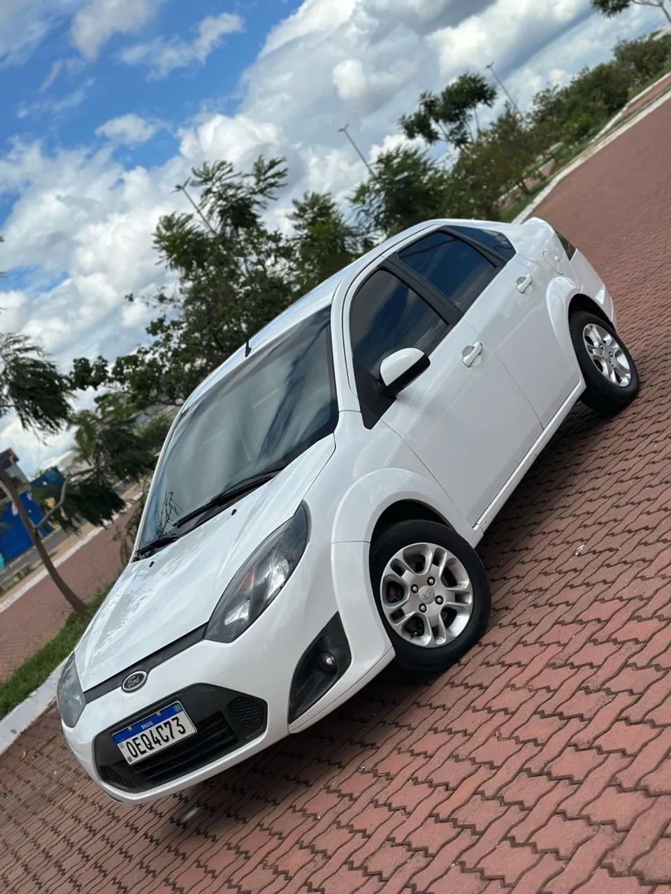 Ford Fiesta 1.6 2014 sedan completo, particular, revisado, financia 