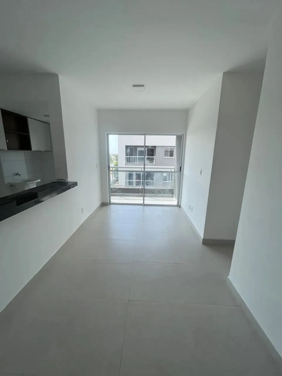 Imóvel para aluguel tem 72 metros quadrados com 3 quartos em Calhau - São Luís - MA