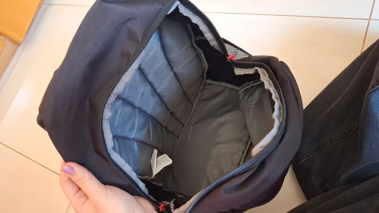Mochila Samsonite Acceleration Storm preta e vermelha - Foto 3