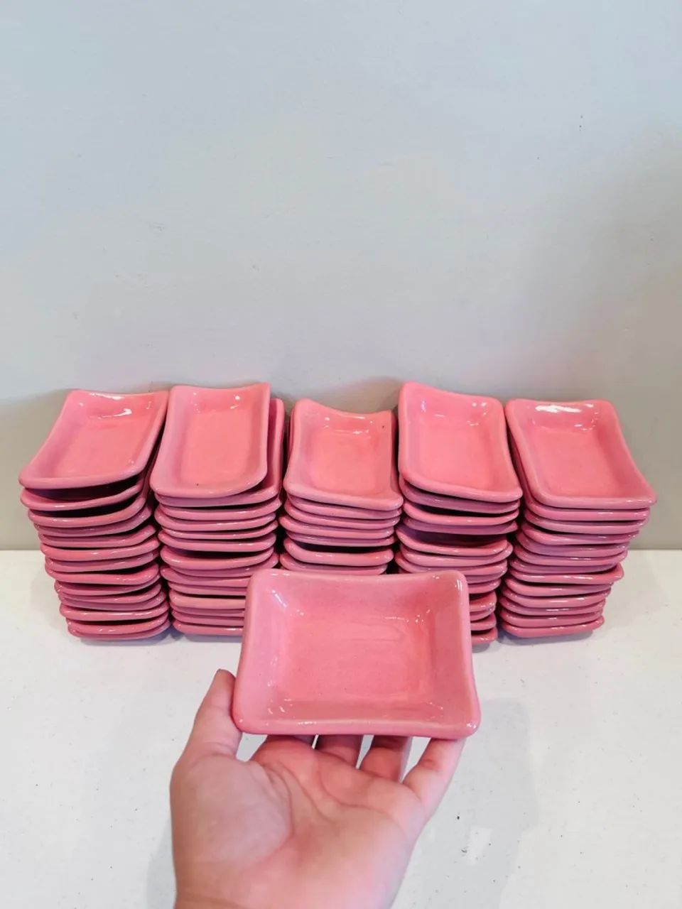 68 CERÂMICA SERVIÇO ROSA PEQUENA 2$ cada - Foto 2