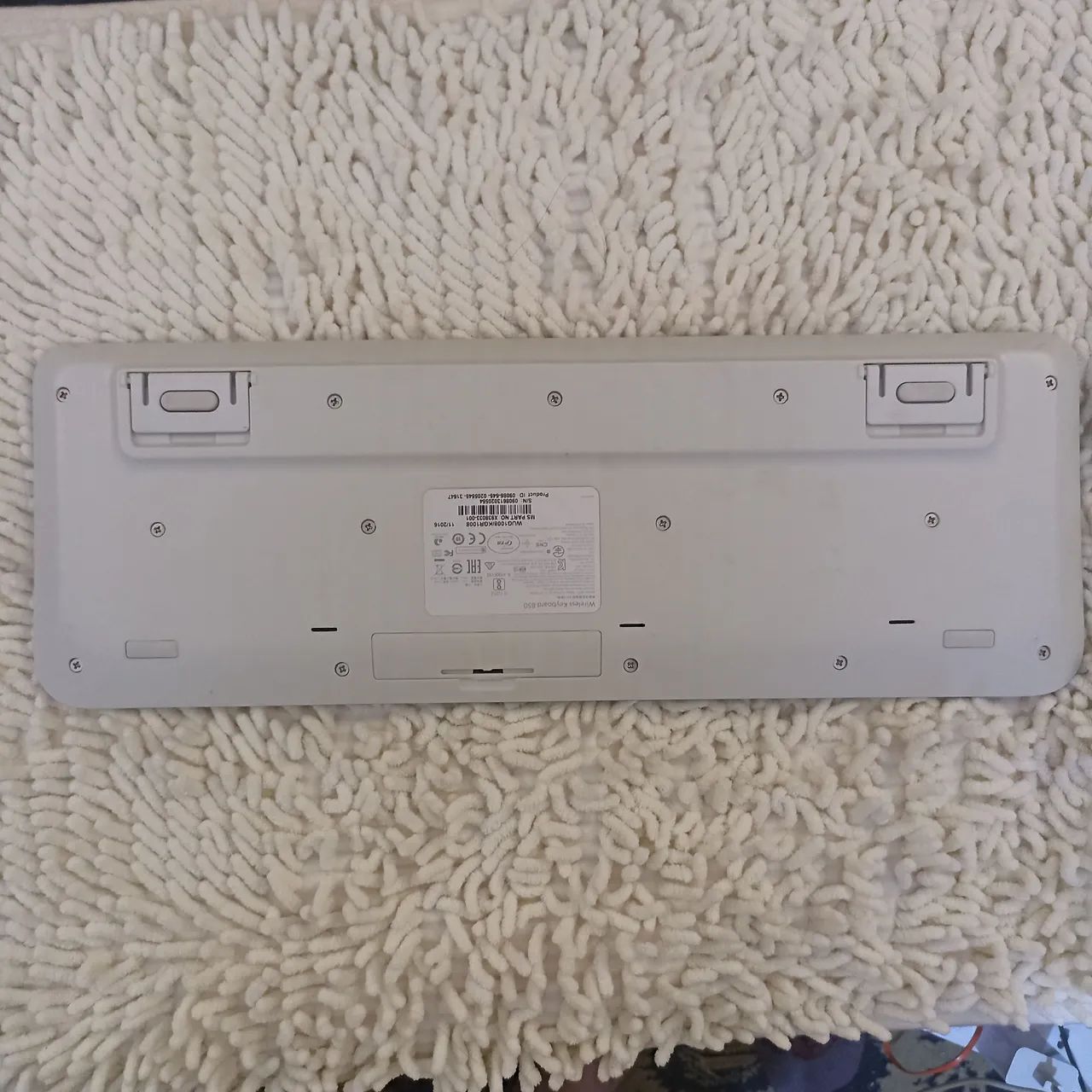 Teclado sem fio microsoft modelo wireless keyboard 85063825063848193124