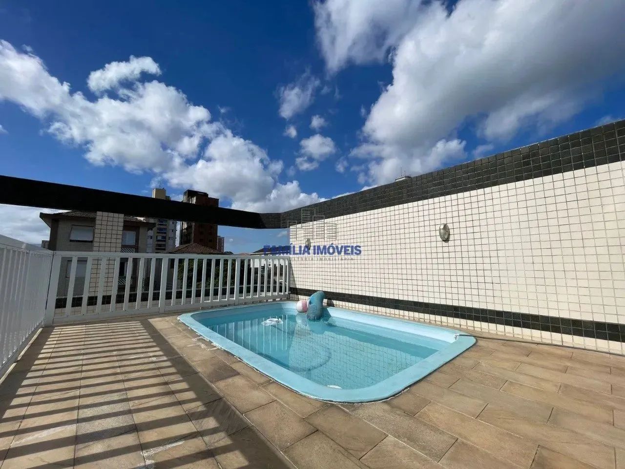 Sobreposta Duplex com Churrasqueira e Piscina no Embaré Santos/SP