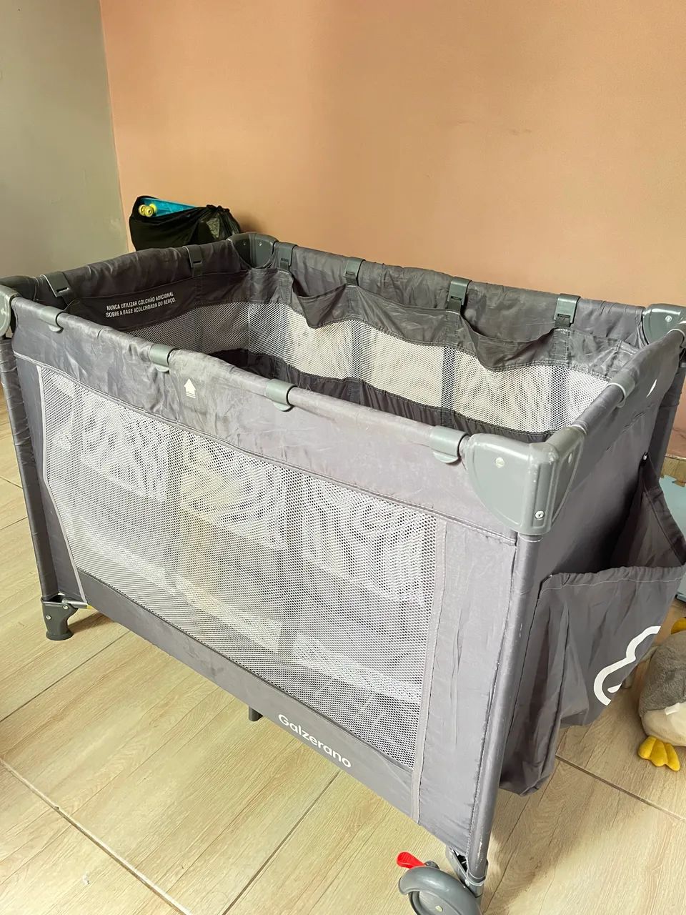 Berço portátil e chiqueirinho grande  - Foto 4