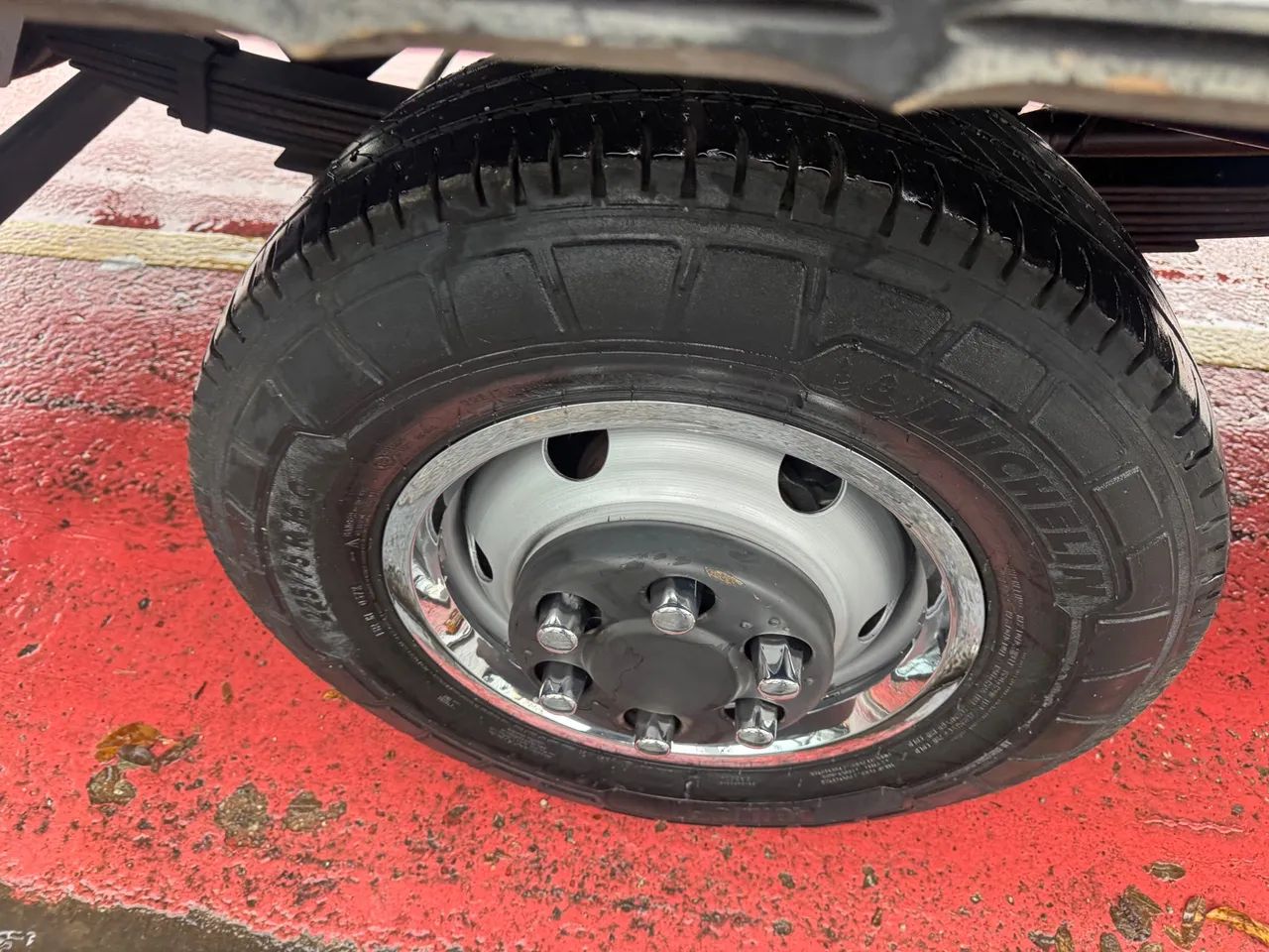 Iveco Daily 35s14 2015 novíssima  - Foto 5