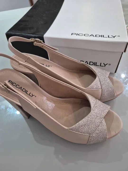 Sandália Piccadilly Bege n°36