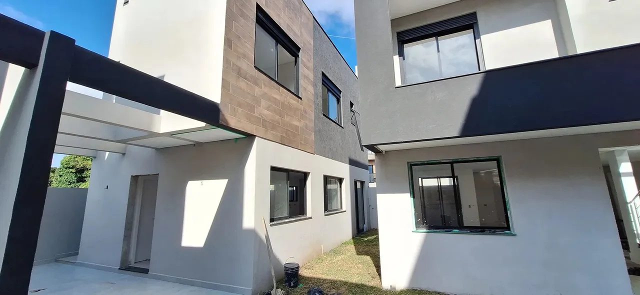 SOBRADO NO UBERABA - NOVOS - COM ESPAÇO GOURMET