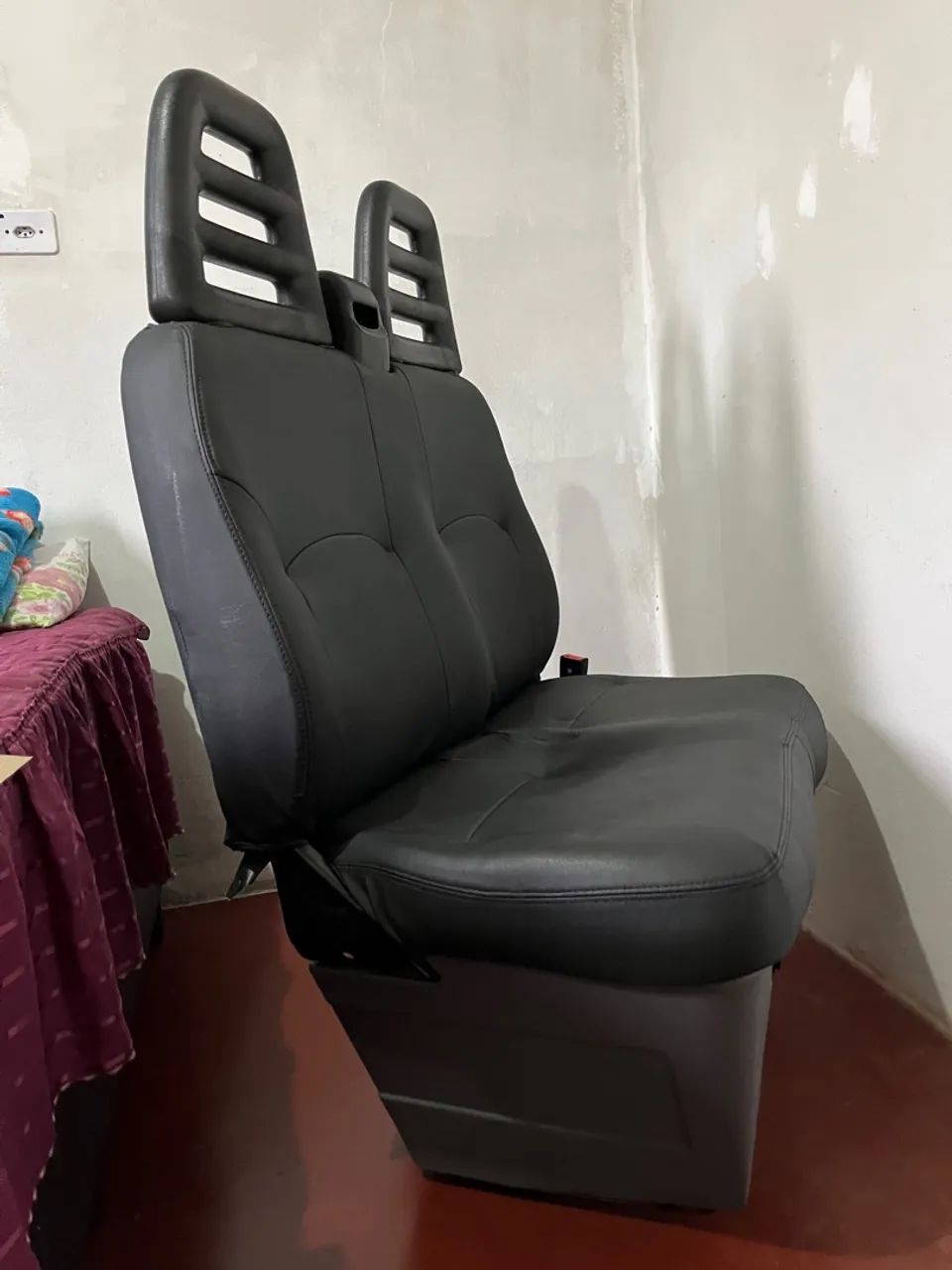 Banco para iveco muito novo - Foto 4