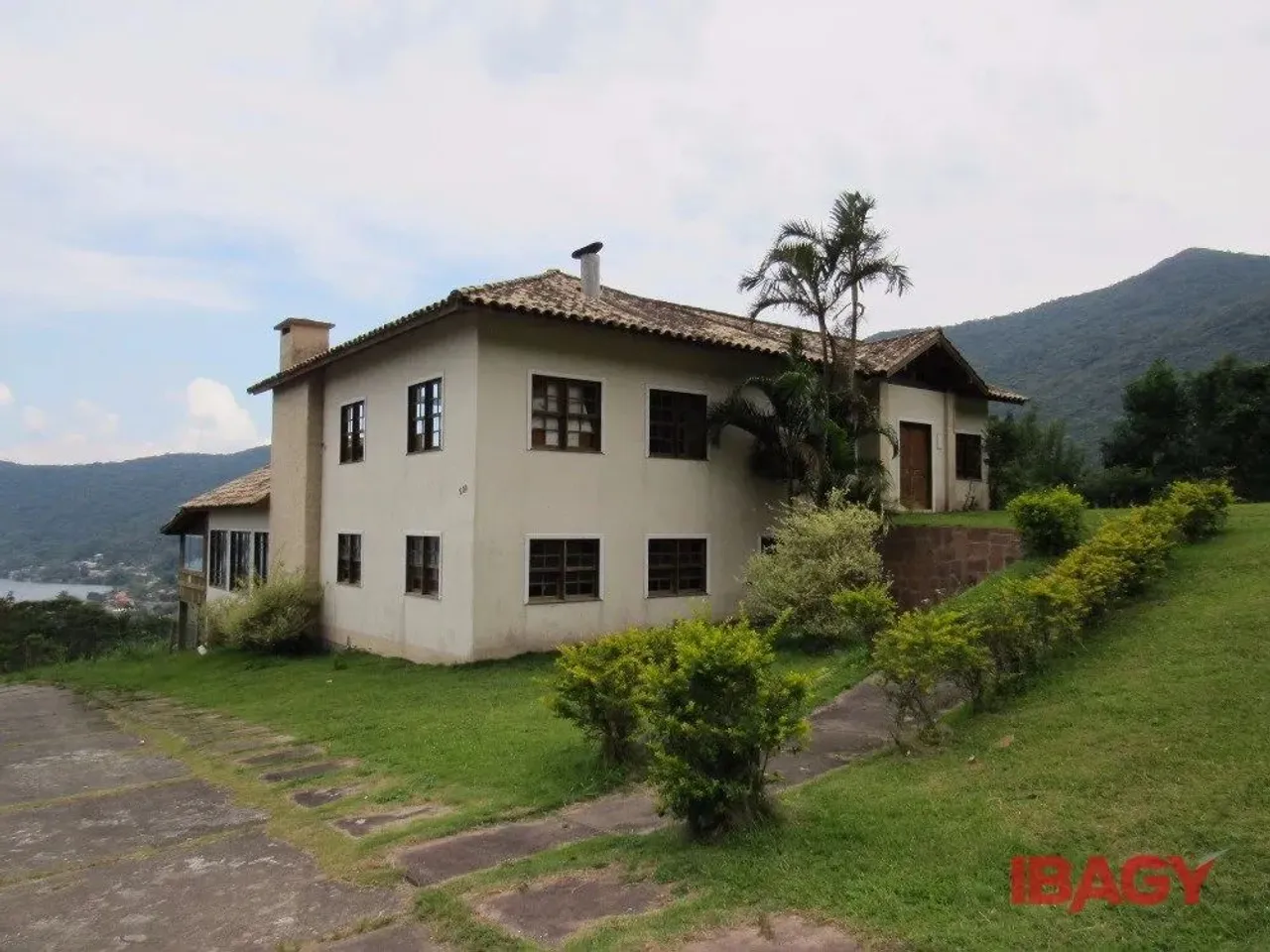 Oportunidade! Casa em Enseada do Brito (Ens Brito) - Palhoça