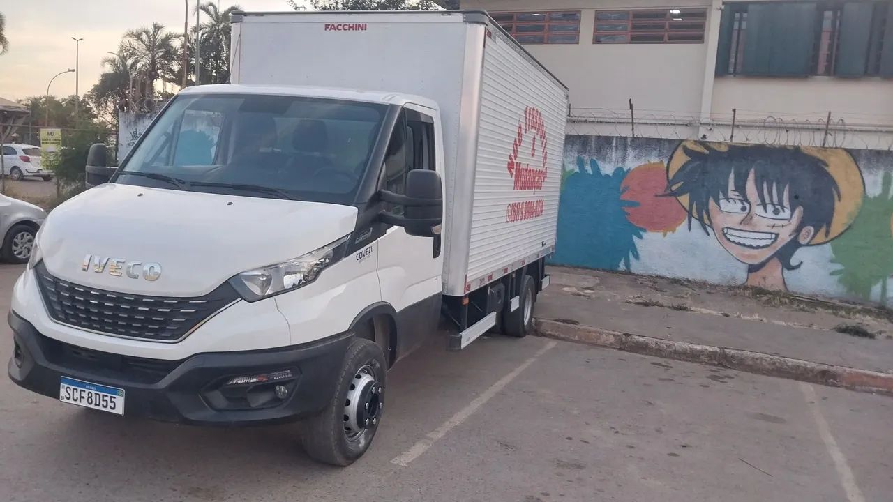 Faço frete estadual e interestadual 
